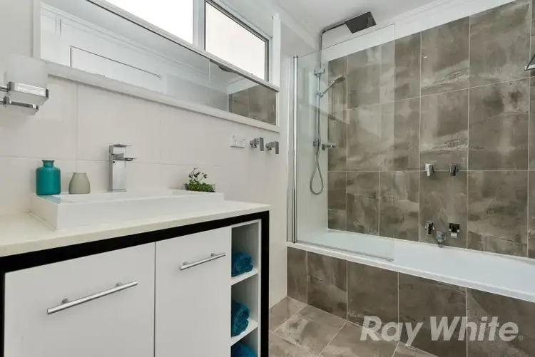 Fifth view of Homely apartment listing, 1/243 Murrumbeena Road, Murrumbeena VIC 3163