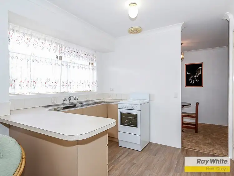 Fourth view of Homely house listing, 4 Pinafore Court, Duncraig WA 6023