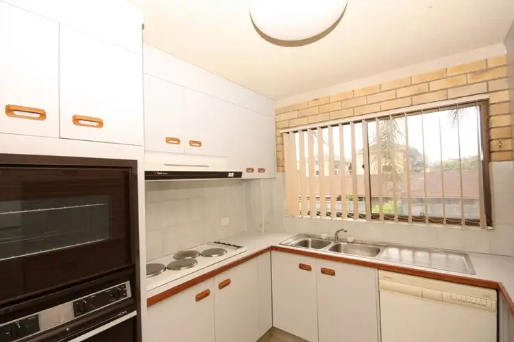 Fifth view of Homely house listing, 1/106 Kennedy Drive, Tweed Heads West NSW 2485