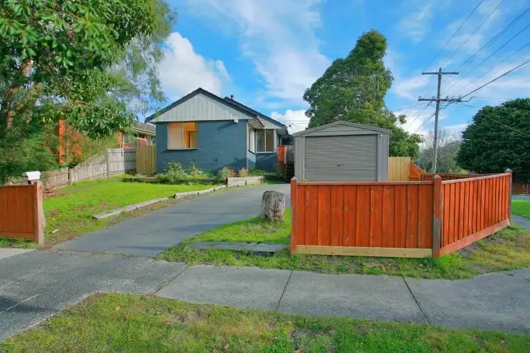 Fourth view of Homely house listing, 2 Benanee Drive, Frankston VIC 3199