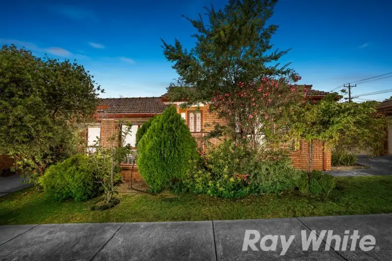 Main view of Homely unit listing, 2/168 Hawdon Street, Heidelberg VIC 3084