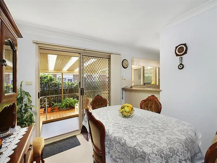 Fourth view of Homely house listing, 8 Wixstead Close, Point Clare NSW 2250