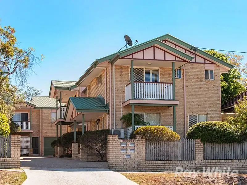 Main view of Homely townhouse listing, 4/9 Huxley Avenue, Alderley QLD 4051
