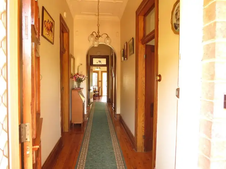 156 Victoria Street, Temora NSW 2666