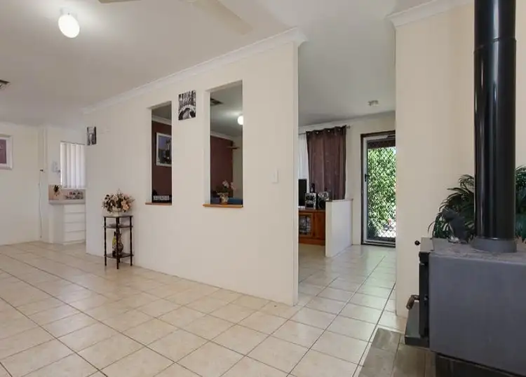 Sixth view of Homely house listing, 8 Huntingdale Court, Cooloongup WA 6168