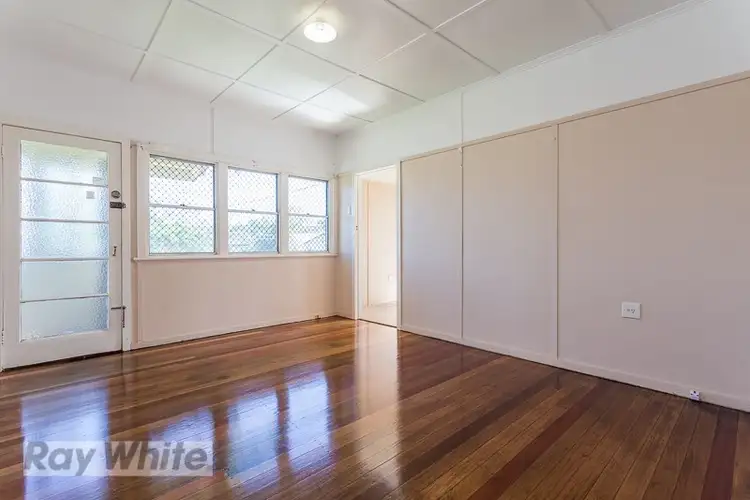 Fourth view of Homely house listing, 19 Viminal Hill Crescent, Seven Hills QLD 4170