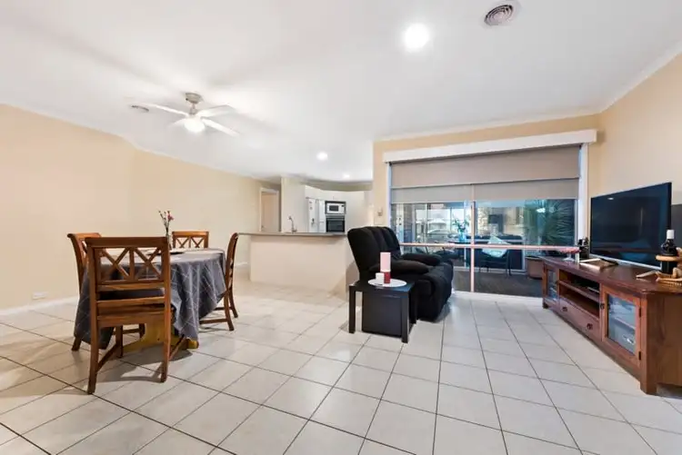 Fifth view of Homely house listing, 3 Rochelle Court, Aspendale Gardens VIC 3195
