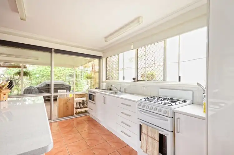 Fifth view of Homely house listing, 2 Ulogie Court, Biloela QLD 4715