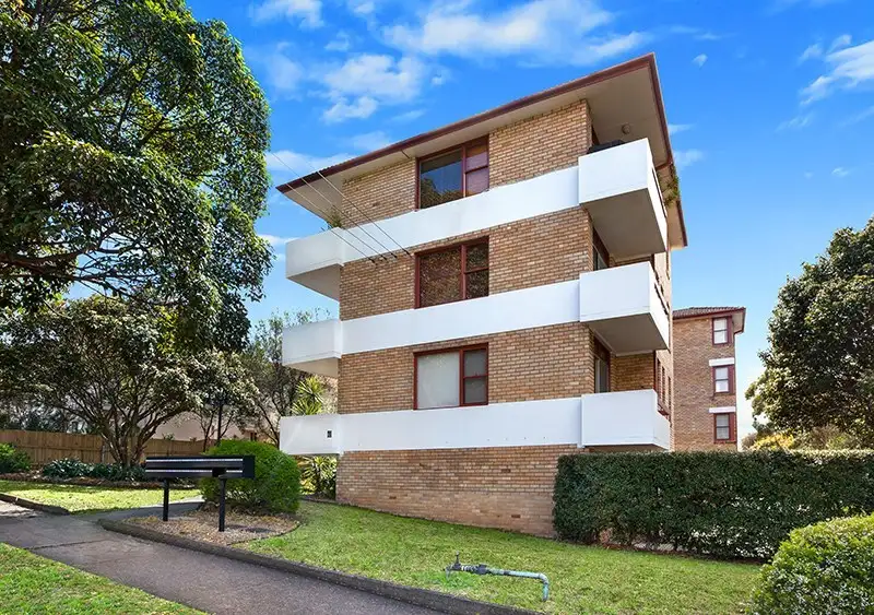 Main view of Homely unit listing, 1/60 Hampden Road, Russell Lea NSW 2046