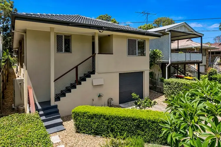 42 Woodville Place, Annerley QLD 4103