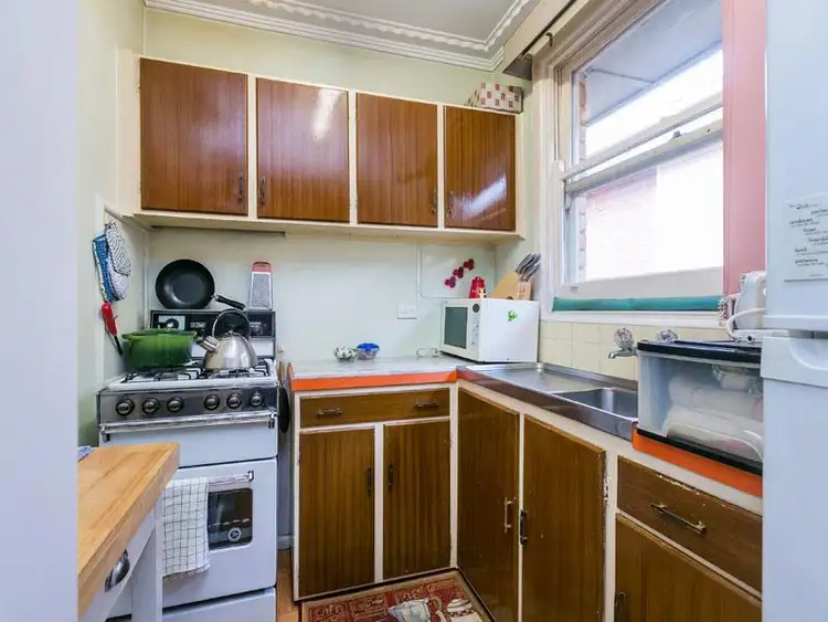 Fourth view of Homely unit listing, 2/219 Como Parade East, Parkdale VIC 3195