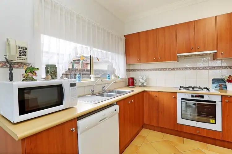 Fifth view of Homely house listing, 17 Greenleaf Drive, Lara VIC 3212