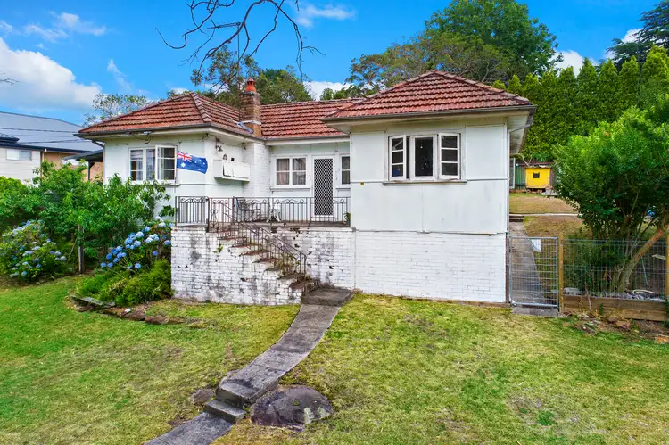 15 Bushlands Avenue, Hornsby Heights NSW 2077