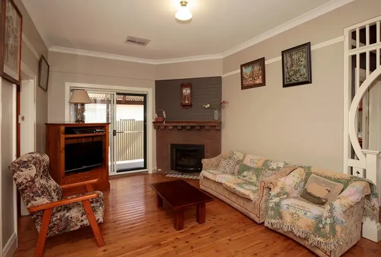 Sixth view of Homely house listing, 186 Gurwood Street, Wagga Wagga NSW 2650
