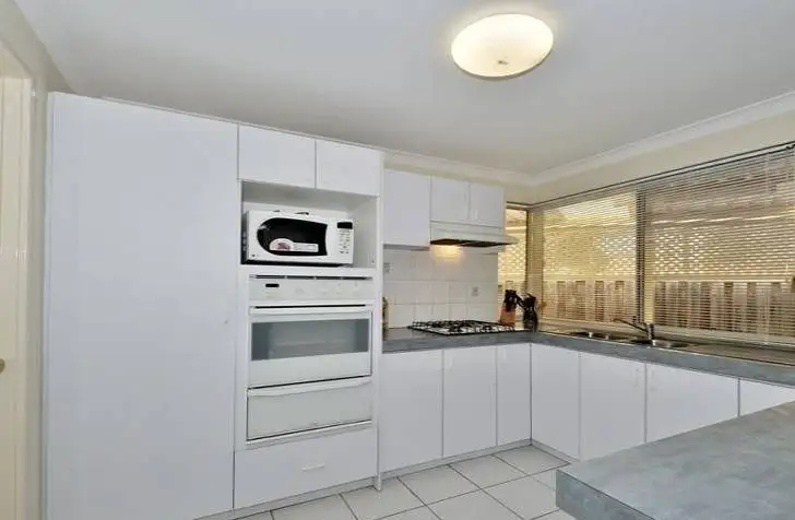 Seventh view of Homely townhouse listing, 15 Watervista Close, The Vines WA 6069