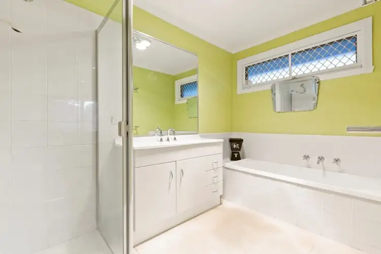 Seventh view of Homely unit listing, 1/126 Atherton Road, Oakleigh VIC 3166