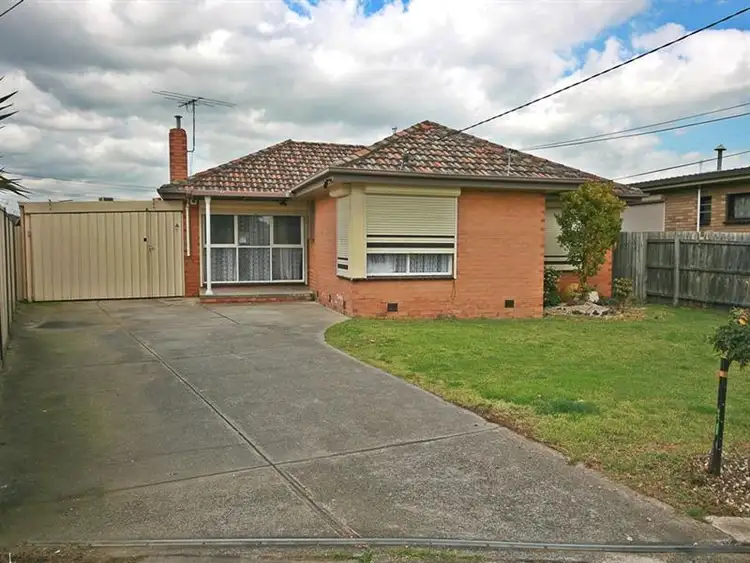 8 Breydon Court, St Albans VIC 3021