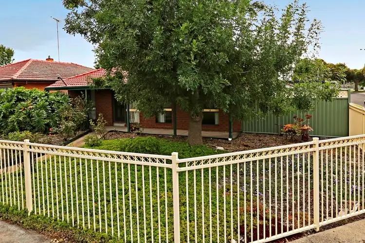 24 Talpa Crescent, Corio VIC 3214