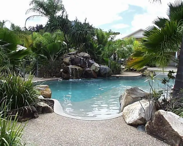 8/24 Pandanus Drive, Cannonvale QLD 4802