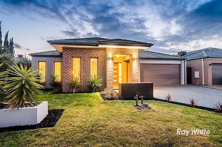 3 Marglen Place, Lyndhurst VIC 3975