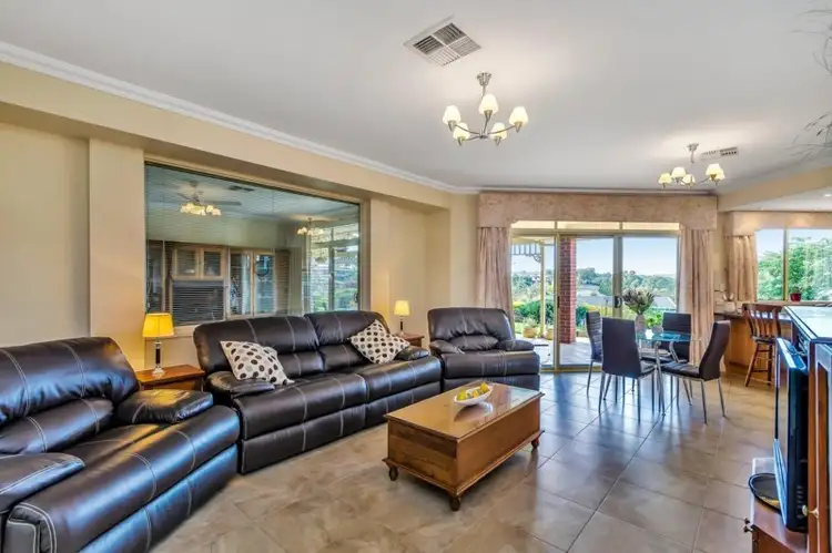 Fifth view of Homely house listing, 5 Schaefer Court, Mount Barker SA 5251