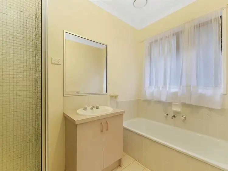 Fifth view of Homely house listing, 4 Ayers Court, Epping VIC 3076