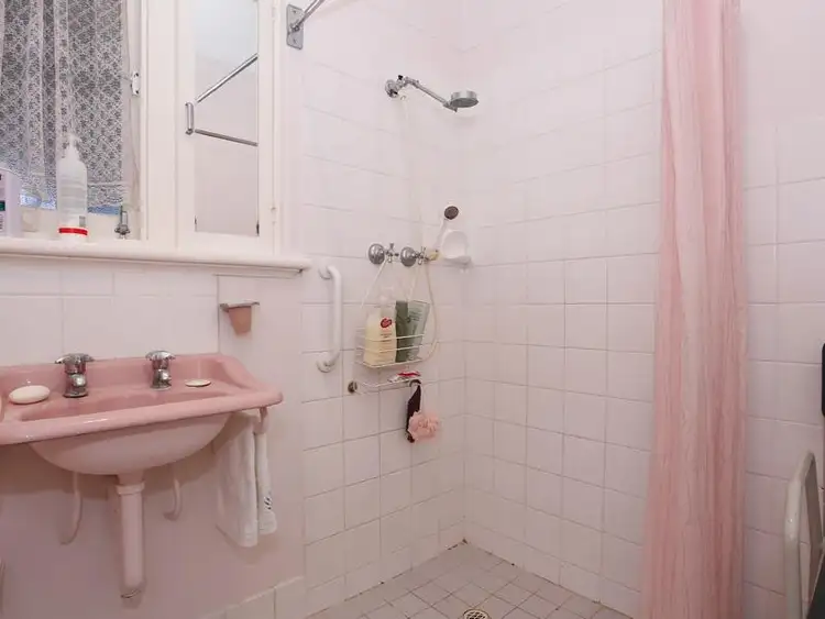 Seventh view of Homely house listing, 498 Morley Drive, Morley WA 6062