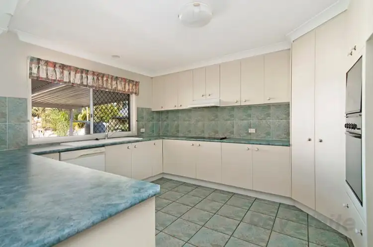Second view of Homely house listing, 6 azalea Crescent, Calamvale QLD 4116