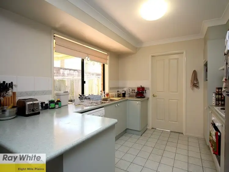 Third view of Homely townhouse listing, 17/90 Oakleaf Street, Eight Mile Plains QLD 4113