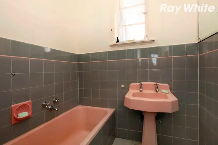 Sixth view of Homely house listing, 10 Scott Grove, Kingsbury VIC 3083