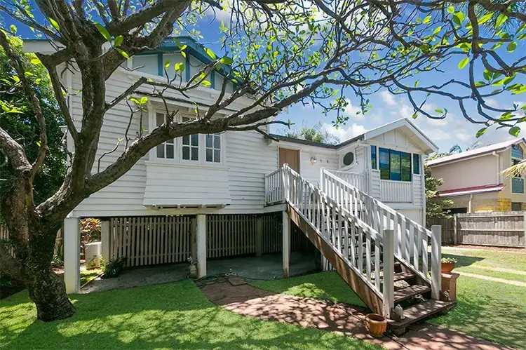 22 Hilda Street, Hamilton QLD 4007