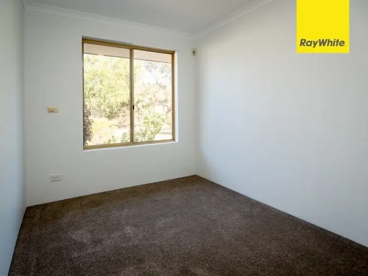 Fourth view of Homely house listing, 61 Inverness Circle, Camillo WA 6111