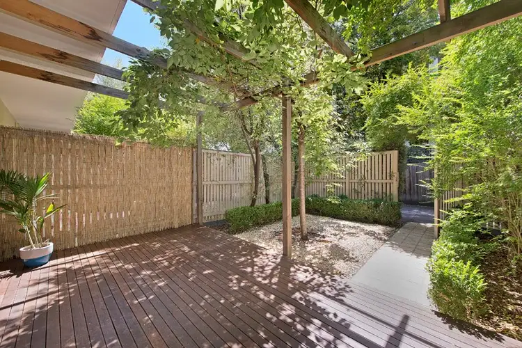 Main view of Homely apartment listing, 4/50 Lillimur Road, Ormond VIC 3204