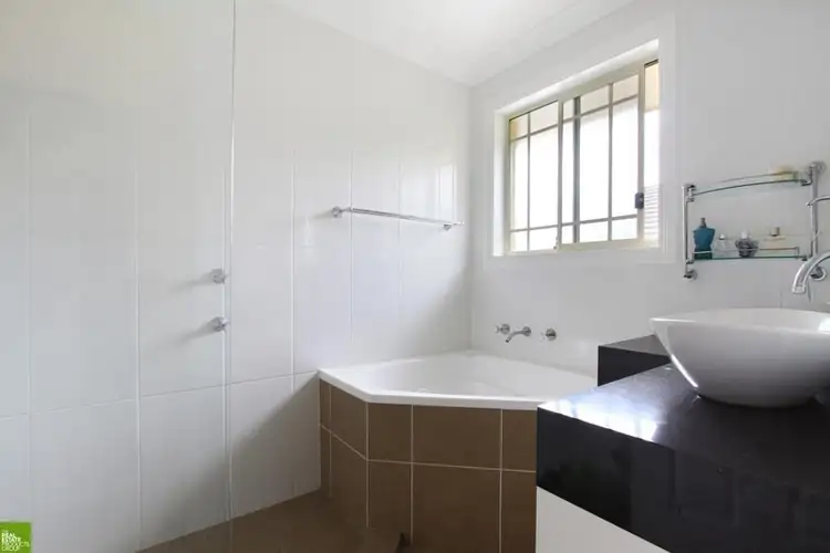 Fifth view of Homely villa listing, 3/10 Mackie Street, Coniston NSW 2500