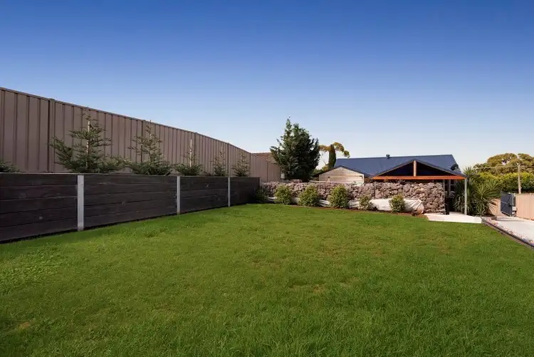 Fifth view of Homely house listing, 18 Moray Crescent, North Bendigo VIC 3550