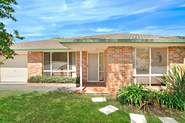2 Stephens Street, Albion Park NSW 2527