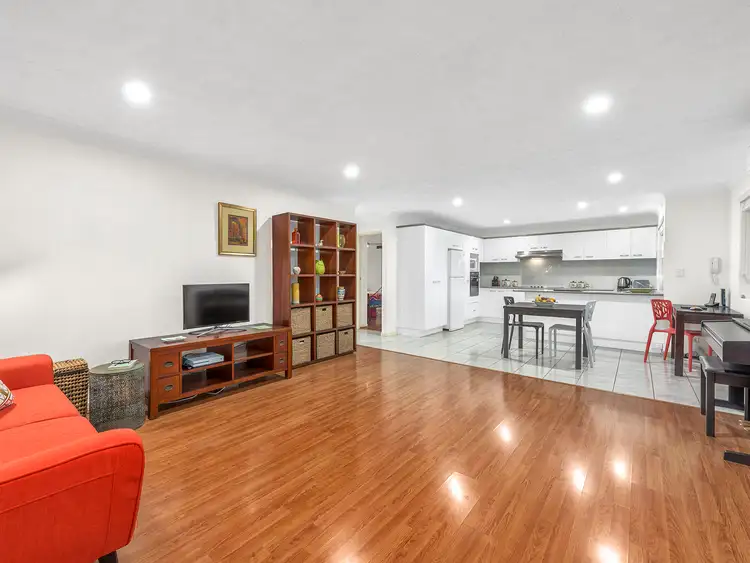 Sixth view of Homely unit listing, 6/98 Pembroke Road, Coorparoo QLD 4151