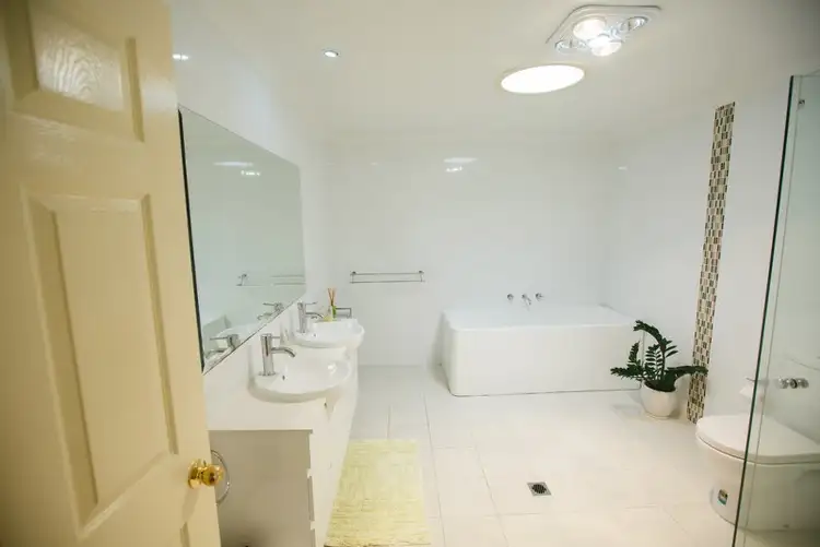 Fifth view of Homely house listing, 8 Dashwood Close, Wamberal NSW 2260