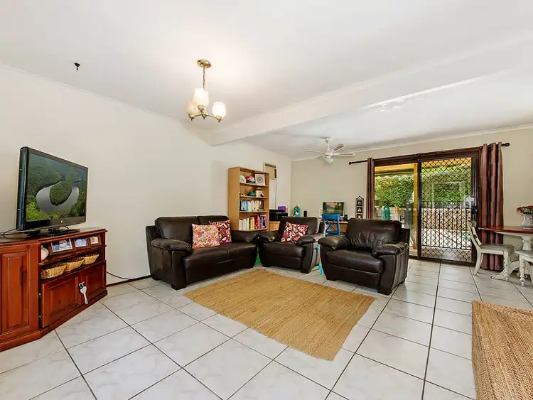 Sixth view of Homely house listing, 1 Texas Court, Oxenford QLD 4210