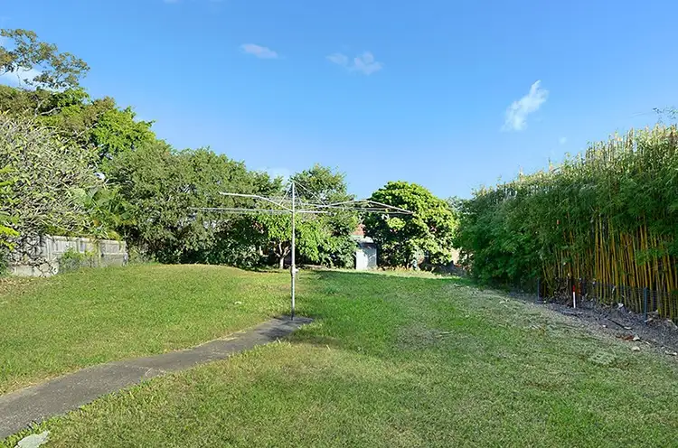 257 Edinburgh Castle Road, Wavell Heights QLD 4012