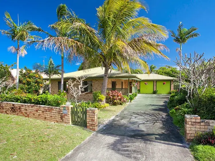 13 Orcades Street, Sunrise Beach QLD 4567