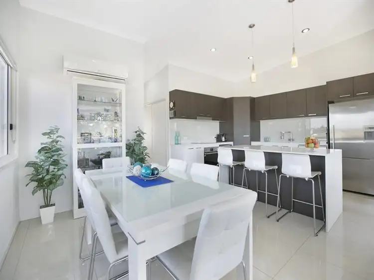 Third view of Homely apartment listing, 9/15 Fox Street, Wynnum QLD 4178