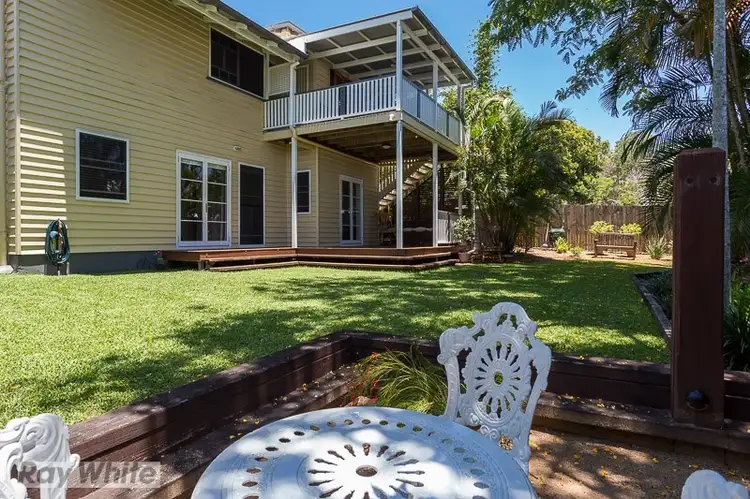 52 Shire Street, Coorparoo QLD 4151