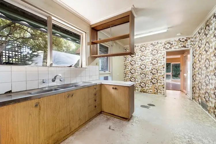 Sixth view of Homely house listing, 34 Terrigal Avenue, Oakleigh South VIC 3167