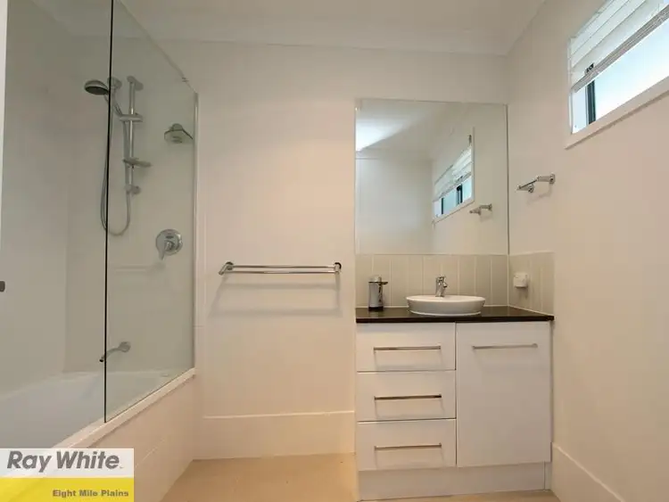 Sixth view of Homely townhouse listing, 11/40 Lakefield Place, Runcorn QLD 4113