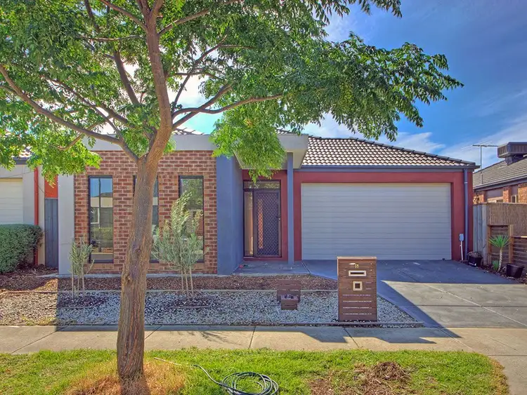 6 Gumleaf Road, Tarneit VIC 3029
