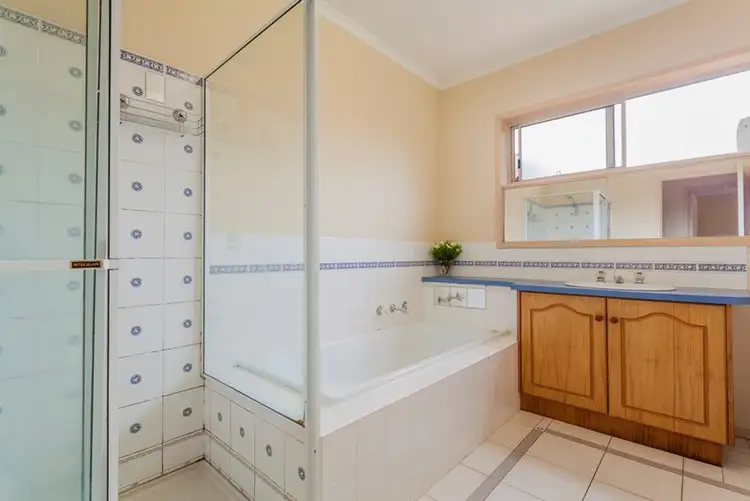 Fifth view of Homely unit listing, 4/145 Torquay Road, Grovedale VIC 3216