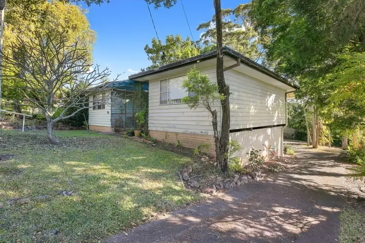 10 Kookaburra Street, Birkdale QLD 4159
