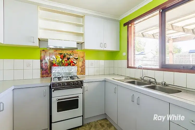 Fifth view of Homely house listing, 17 Jindalee Gardens, Cranbourne West VIC 3977