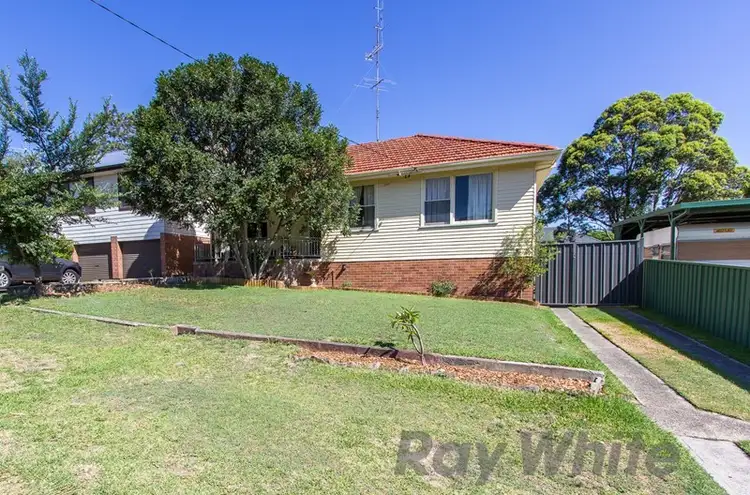16 Fairview Avenue, Charlestown NSW 2290